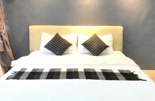 Taman Tasek Manikavasagam Casa | Ipoh Homestay Cozy and Comfortable 4R3B 13pax Indoor Car Parking SY12