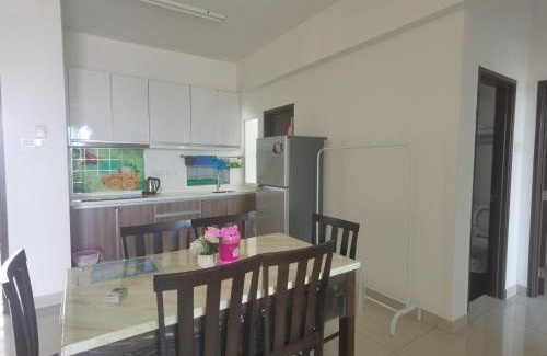 Kampung Kuchai Apartamento | Ipoh Majestic R&C Homestay 1