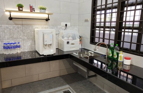 Kampung Kuala Pari Casa | Ipoh TG Signature @ 天 居民 宿 st2sty Semi D Corner | 10-15pax