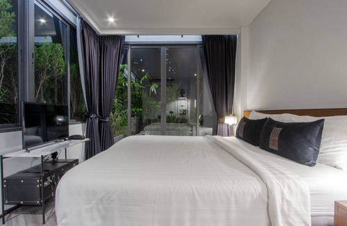 Sukhumvit Hotel | IR-ON Hotel