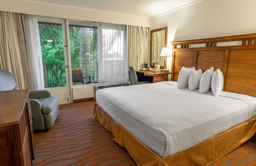 San José Hotel | Irazu Hotel & Studios