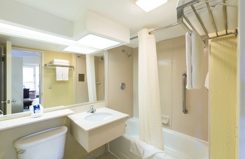 San José Hotel | Irazu Hotel & Studios