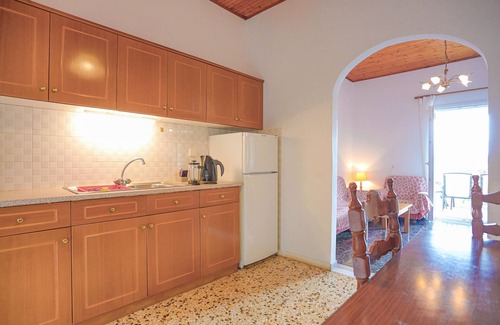 Agios Stefanos Apartamento | Irena Saint Stephanos