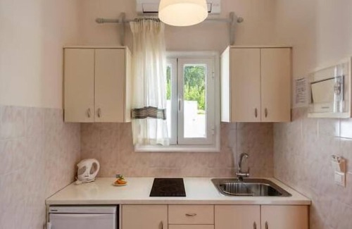 Paros Hotel | Irene Hotel - Beachfront