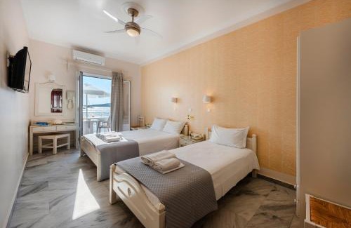 Paros Apartamento | Irene Studios - Beachfront