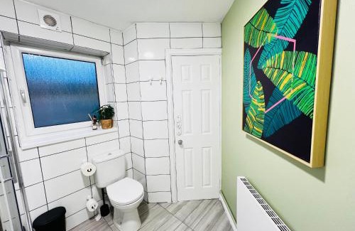 Grangetown Casa | Irene Suite By Koya Homes - 2-Bedroom Bungalow, Cardiff City Centre & Free Parking