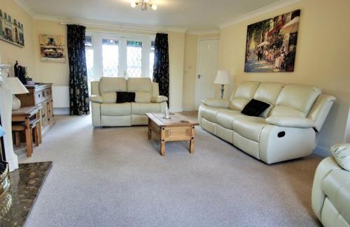 Netley Casa | Irenic Lodge 2