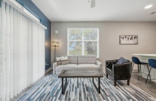 Whitestown Apartamento | IRIE Living Divine Kg 2bd Gym Pool Brand New