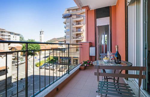 Angera Apartamento | Iris Apartment Lago Maggiore