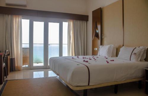Toubab Dialao Hotel | Iris Hotel