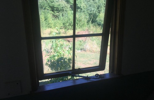 Gardonne Cabaña | Iris Meadow Cottage en medio de los viñedos de Dordogne