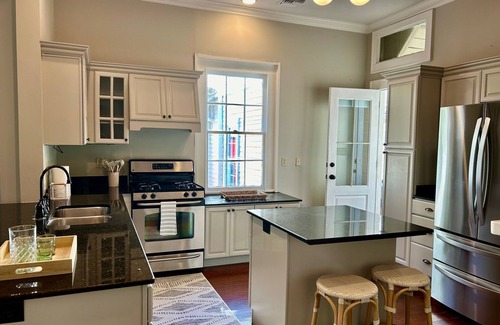 Saint Thomas Development Casa | Irish Channel Charmer - Just Steps from Magazine Street & Lower Garden District