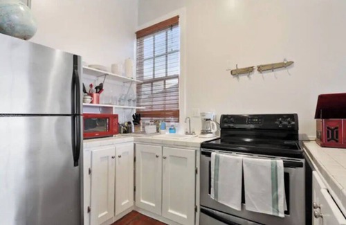 Saint Thomas Development Apartamento | Irish Channel Home - Quiet, Safe & Fun!