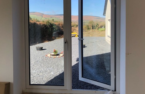 Bunclody Cama Y Desayuno | Irish-style en suite bedroom in Bunclody (Breakfast included)