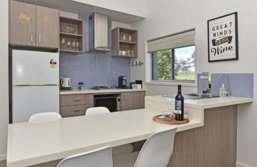 Pokolbin Villa | Ironbark Hill Villa 2 Aneis