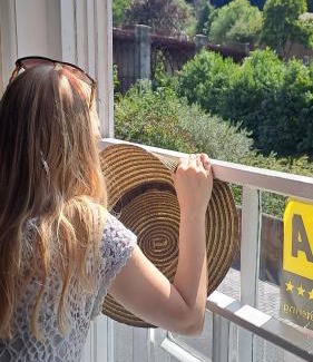 Coalbrookdale Casa | Ironbridge View Townhouse WINNER 2025 UK MOST PICTURESQUE SELF-CATERING HOLIDAY HOME & WINNER SELF-CATERING ACCOMMODATION OF THE YEAR 2025