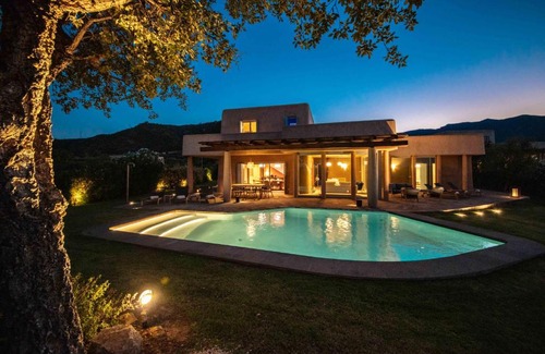 Pula Villa | Is Molas Villas