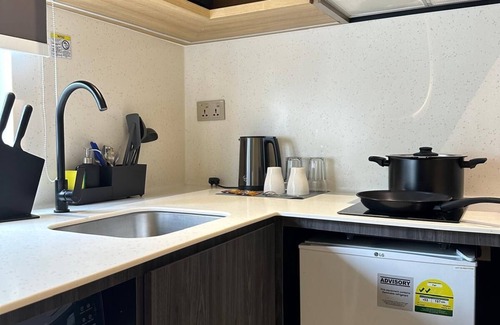 Marine Parade Apartamento | ISA Hotel Amber Road