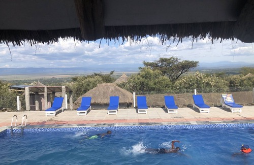 Nakuru County Cabaña | Isalaasha Bush Camp