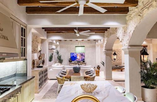 Soacha Casa | IsaLuna Luxury House