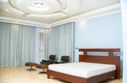 Nakaseke Casa | Isange Guest House