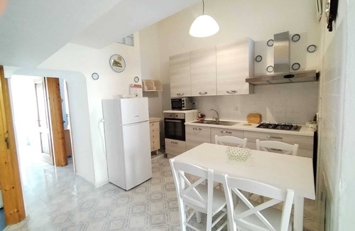Ischia Porto Apartamento | Ischia Ponte Romantic Apartment in the Historical Center and Near the sea