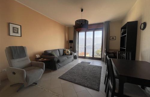 Tavernola Apartamento | IseoLakeRental - Casa Unicum