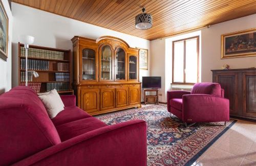 Riva di Solto Apartamento | IseoLakeRental - La Porta sul Lago