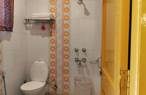 Naddi Casa | Ishwar Guest House