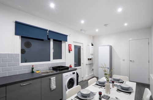 Barrow-in-Furness Apartamento | Isimi Luxurious 4 bed 4 en -suite House Cumbria