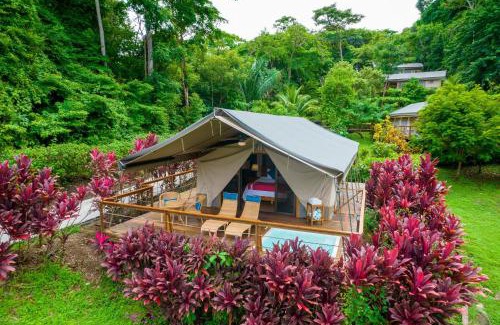 Cerro Plano Hotel | Isla Chiquita Glamping Hotel