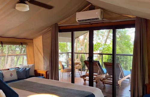 Paquera Hotel | Isla Chiquita Glamping Hotel