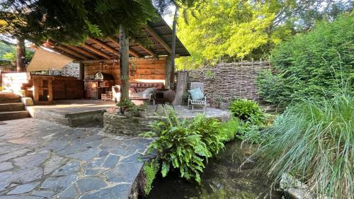 Winchester Otro | Island A-Frame