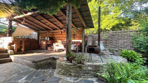 Winchester Otro | Island A-Frame