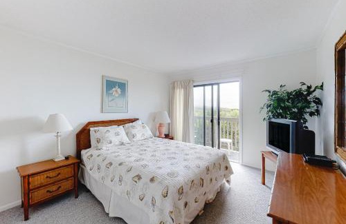 Atlantic Beach Apartamento | Island Beach & Racquet Club B206