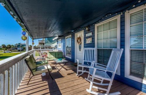 Pirates Beach Casa | Island Breeze