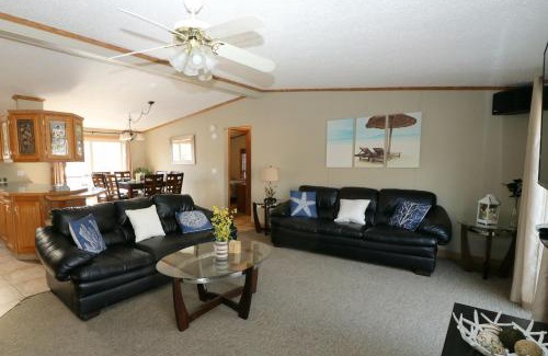 Put-in-Bay Casa | Island Club Rentals