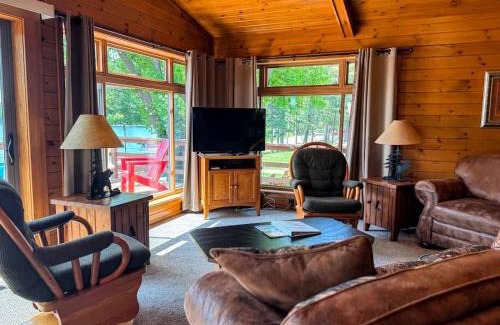 Minocqua Casa | Island Cove #9 - On Minocqua Lake