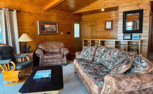 Minocqua Casa | Island Cove #9 - On Minocqua Lake