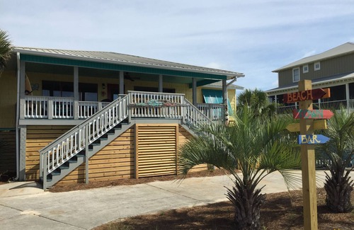 St. George Island Cabaña | Island Escape: 4BR Cottage w/ Pool + Beach Access on Saint George Island