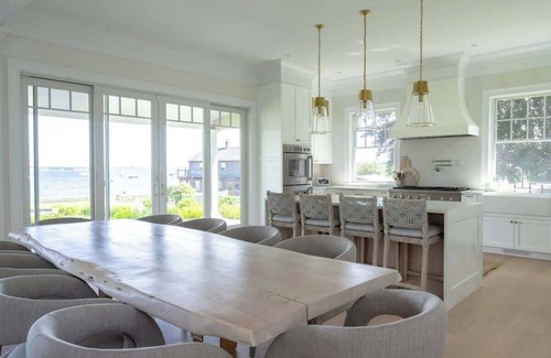 Jamestown Casa | Island Escape by Stay Newport
