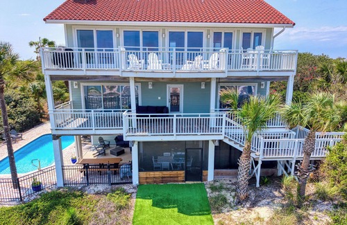 Sea Palm Village Casa | Island Escape ~ Beach front, Private Pool, Pet-Friendly, Fully Renovated!