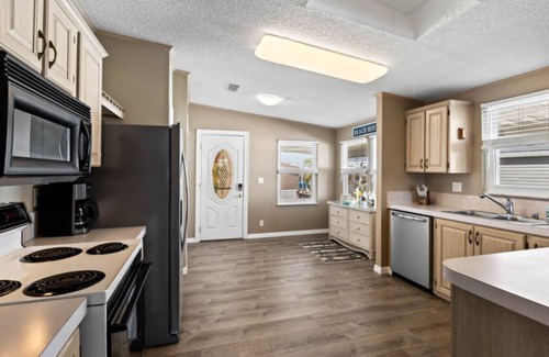 Saint James City Casa | Island Getaway – Waterfront Home with Gulf Access, Boat & Golf Cart!