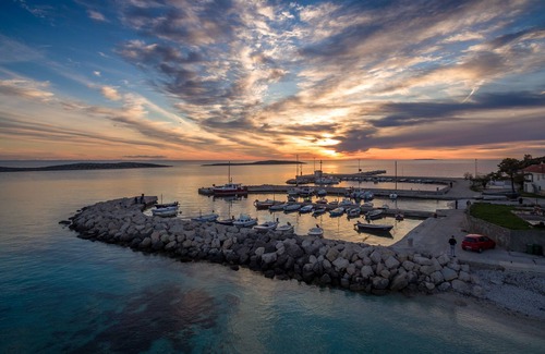 Premuda Villa | Island getaway at villa Temida, only 200 m from the beach, heated pool