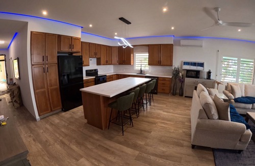 Cole Bay Condominio | Island Life, Spacious Ocean-side Living - 3 Bedroom condo in Pelican Key