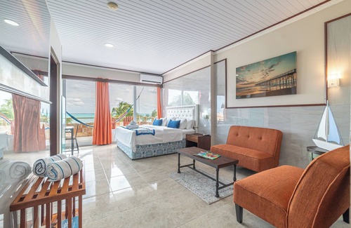 Cayo Corker Hotel | Island Magic Beach Resort