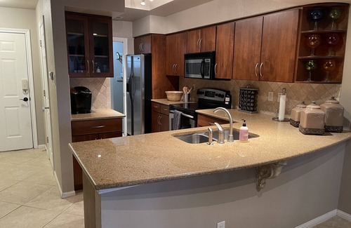 Highland Lake Estates Condominio | Island on Lake Travis Luxury Lake Escape