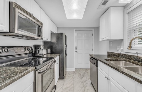 Windy Hill Condominio | Island palms