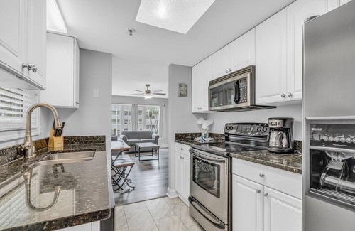 Windy Hill Condominio | Island palms