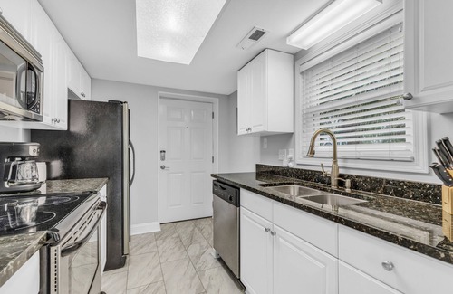 Windy Hill Condominio | Island palms